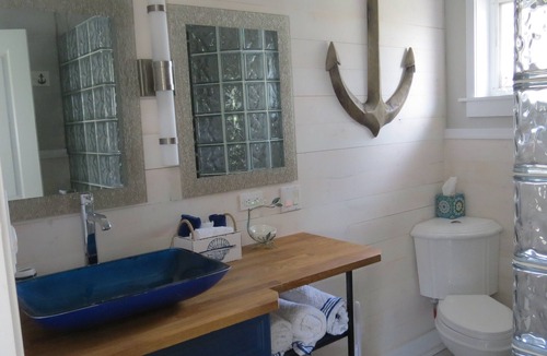 Brookings Apartment | Where the Ocean comes to Rest.