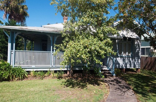 Tea Gardens House | Where the River Runs