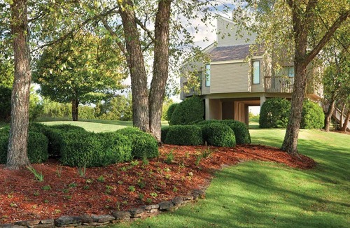 Fairfield Bay Resort | Where you can fish, water ski, enjoy the man-made beach, or go boating.