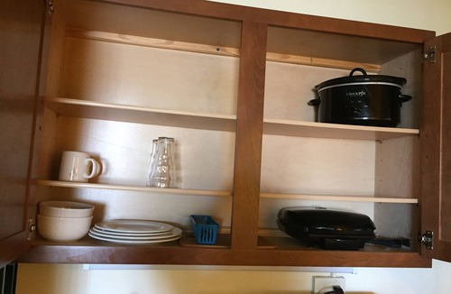 Port Clinton Apartment | Where you vacation begins!