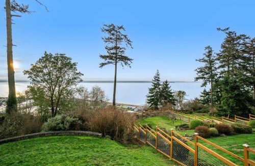 Lagoon Point House | Whidbey Island Wonder