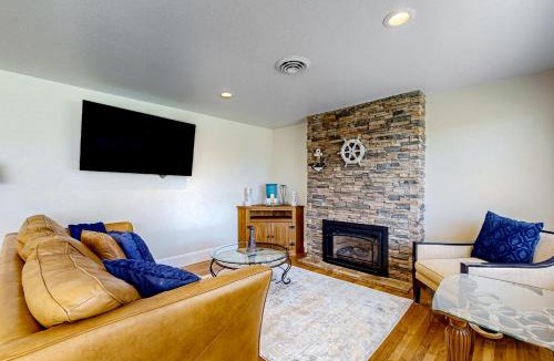 Oak Harbor House | Whidbey Way Beach House