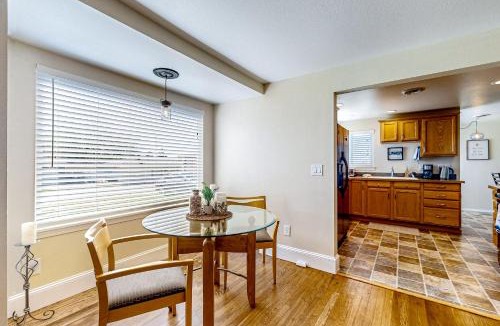 Oak Harbor House | Whidbey Way Beach House