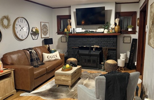 Fort Dodge House | Whimsical cottage next to beautiful park setting