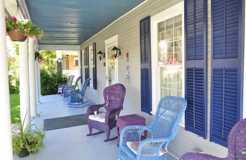 Chester Depot House | Whimsical Room & Private Bathroom in Historic Inn