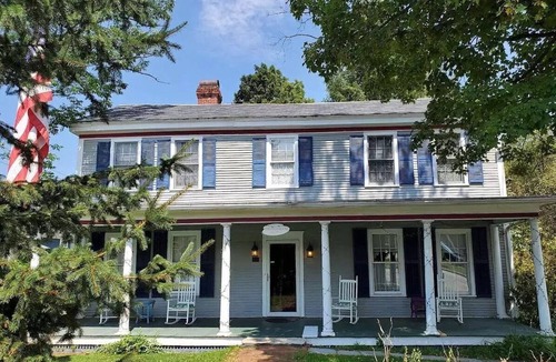 Chester Depot House | Whimsical Room & Private Bathroom in Historic Inn