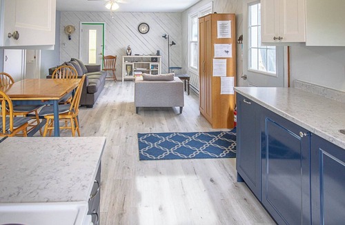 Central Frontenac Cottage | Whimsical Waterside Cottage