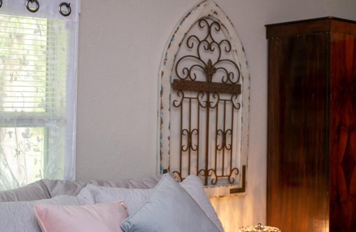 Brooksville Apartment | Whimsical Woods