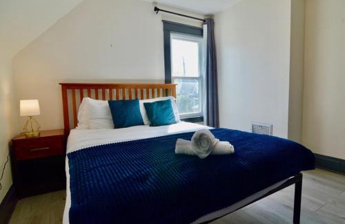 Niagara Falls House | Whirlpool by the Niagara River Free Wifi & Parking