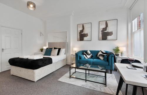 Pontrilas Apartment | WhiskAwayStays Foregate Studio No 2