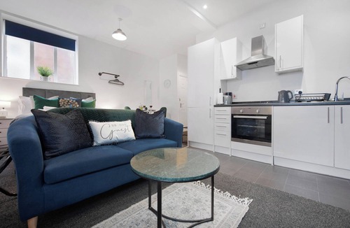 Pontrilas Apartment | WhiskAwayStays - No. 58 Studio - No. 3