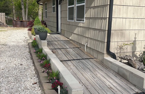 Sunrise Beach House | Whiskey Barrel Bunkhouse