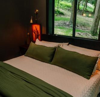 Loudonville Villa | Whiskey Lounge