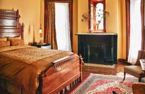 St. Joseph Bed & Breakfast | Whiskey Mansion