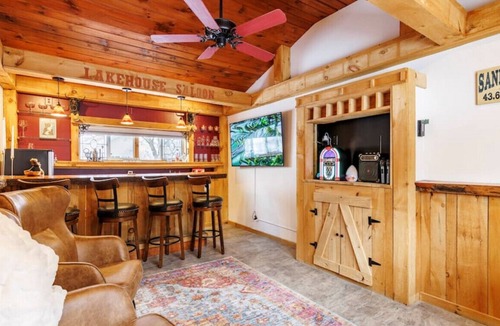 Pulaski House | Whiskey Roc Inn · Lakefront cabin with a view!