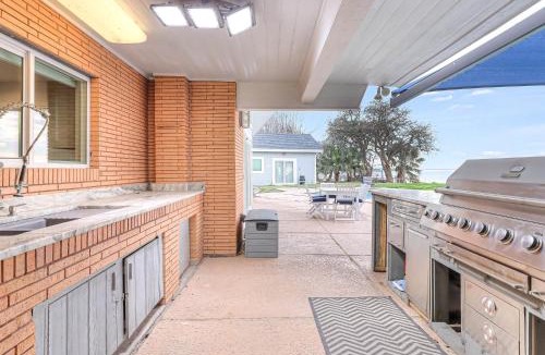 Ingleside House | Whispering Breezes at Windy Hill