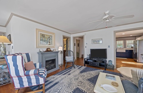 Harkers Island House | Whispering Oaks- Sound Front, Pet Friendly