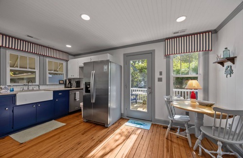 Harkers Island House | Whispering Oaks- Sound Front, Pet Friendly