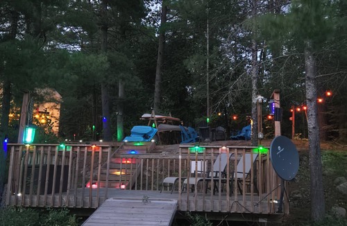 Burnt River Cottage | Whispering Pine Lakefront Four Season Cottage