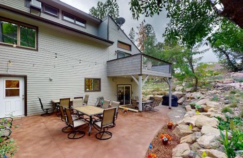 Durango House | Whispering Pines 323