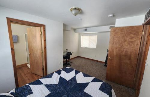 Laurium Apartment | Whispering Pines #7
