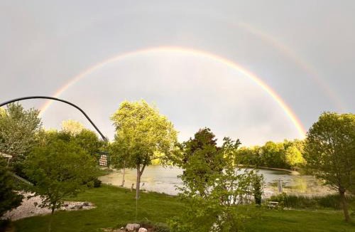 Auburn Cabin | Whispering Pines Auburn