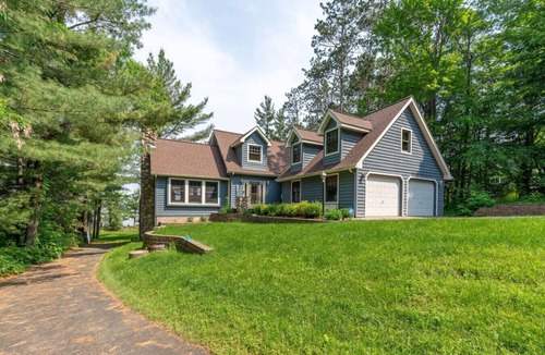 Webster House | Whispering Pines Cabin on Devils Lake