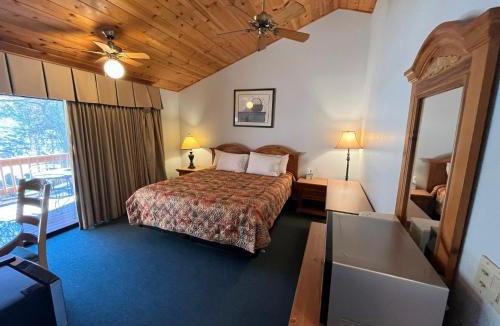 Kernville Cabin | Whispering Pines Lodge