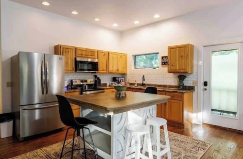Valley Head Apartment | Whispering Pines on The Bluffs