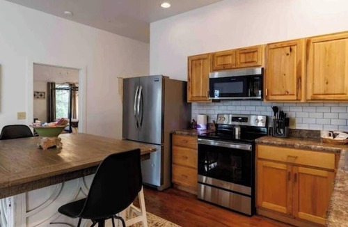 Valley Head Apartment | Whispering Pines on The Bluffs