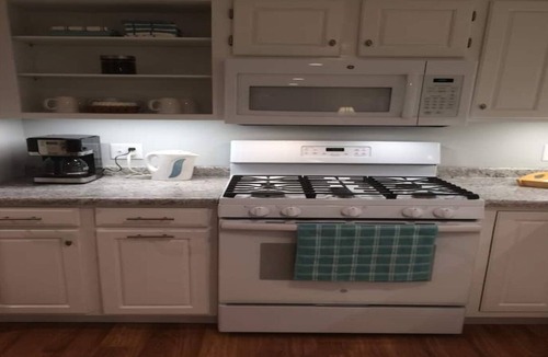 Elkhart Apartment | Whispering Pines