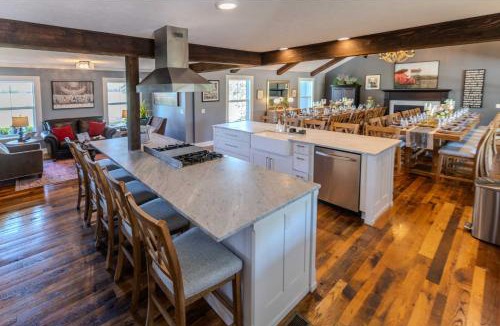Salina Cabin | Whispering Prairie Lodge