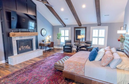 Salina Cabin | Whispering Prairie