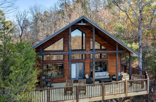 Smithville Cabin | Whispering River. Secluded, Rare Find with River Access.