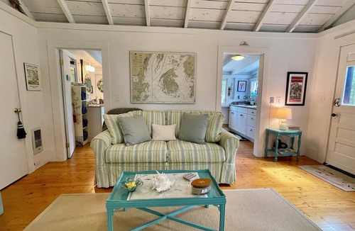 Spruce Head Cottage | Whispering Spruces; Cozy Studio with Queen Bed & Water Access