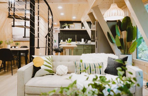 Skykomish Cabin | Whispering Timber by Stay in Nest -A Frame/Hot Tub