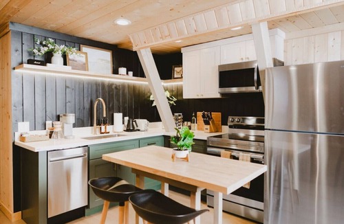 Skykomish Cabin | Whispering Timber by Stay in Nest -A Frame/Hot Tub