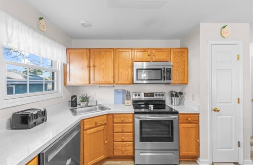 Chincoteague House | Whispering Pines by Seaside Vacations & Sales