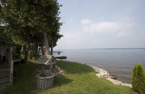 Fenelon Falls Cottage | Whispering Waters - Two Bedroom Cottage, Sleeps 6