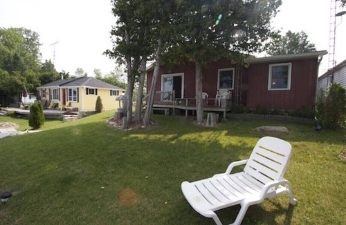 Fenelon Falls Cottage | Whispering Waters - Two Bedroom Cottage, Sleeps 6