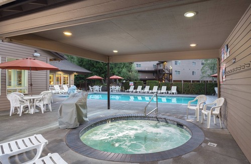 Welches Apartment | Whispering Woods Resort