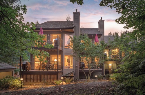 Welches Apartment | Whispering Woods Resort