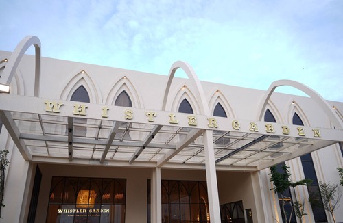 Old Jakarta Hotel | Whistler Garden Hotel