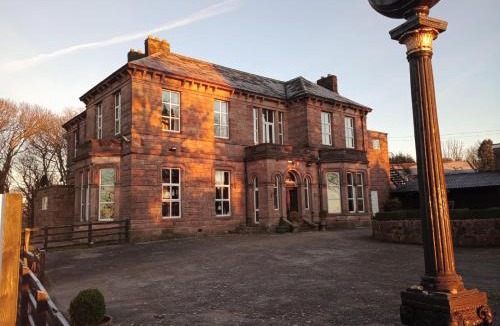 Cauldon Low Hotel | Whiston Hall
