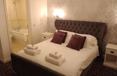 Cauldon Low Hotel | Whiston Hall