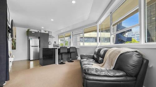 Grafton Apartment | Whitaker Wish- Spacious, city based apartment with carpark