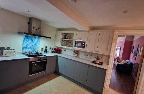 Whitchurch Apartment | Whitchurch Clock Tower Apartment