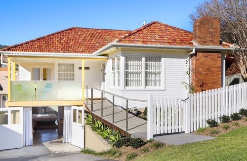 Terrigal House | White Beach - Main House