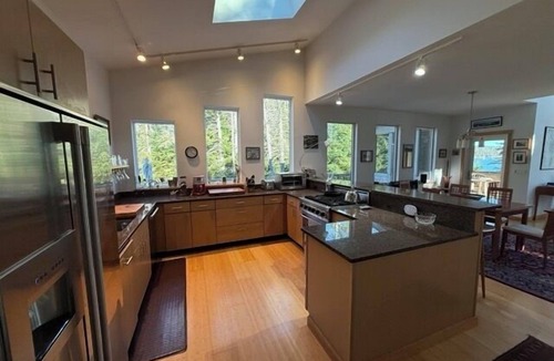 Stonington House | White Birch Cottage -Oceanfront home on Webb Cove