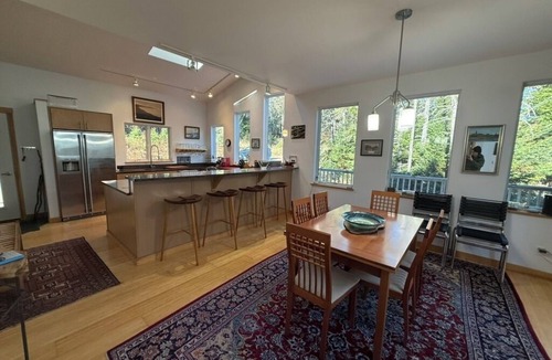 Stonington House | White Birch Cottage -Oceanfront home on Webb Cove